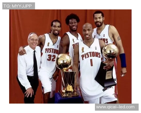 武汉篮球队的崛起之路：揭秘他们背后的力量与荣耀