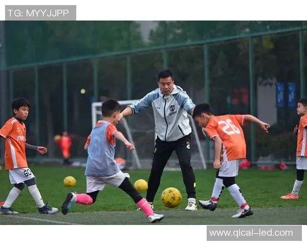 锋芒足球引领新潮流打造年轻球员成长的梦想舞台 锋芒足球引领新潮流打造年轻球员成长的梦想舞台